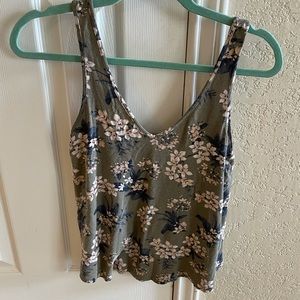 Medium American Eagle Top